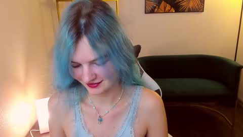 Snapshot of lika_sky chatting on October 10, 2025, 11:09 am lika_sky online show from October 10, 2025, 11:09 am