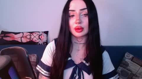 Alisa tattogirl online show from September 19, 2025, 4:40 pm