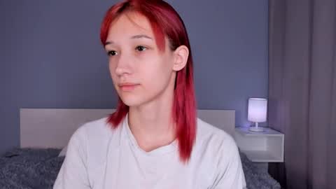 Emi online show from September 15, 2025, 12:49 pm