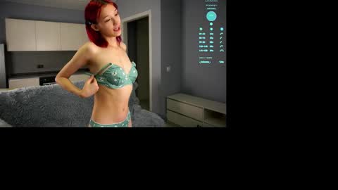 Emi online show from October 8, 2025, 5:21 pm