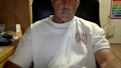 likefhot online show from February 5, 2026, 1:49 pm