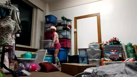 LikeMyAshe online show from December 18, 2024, 7:36 am