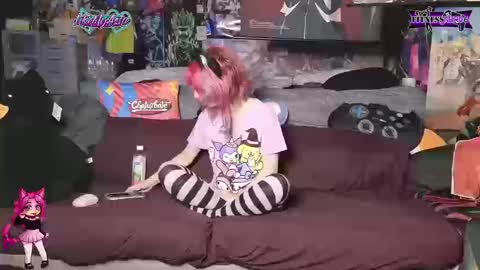 LikeMyAshe online show from September 24, 2025, 5:22 am