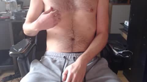 likethebonobo online show from October 10, 2025, 2:05 pm