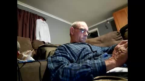 Snapshot of liketowatch1234529419 chatting on May 26, 2026, 12:01 pm liketowatch1234529419 online show from May 26, 2026, 12:01 pm