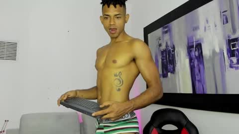 Snapshot of lil___king chatting on April 15, 2026, 3:08 pm Lil KIng online show from April 15, 2026, 3:08 pm