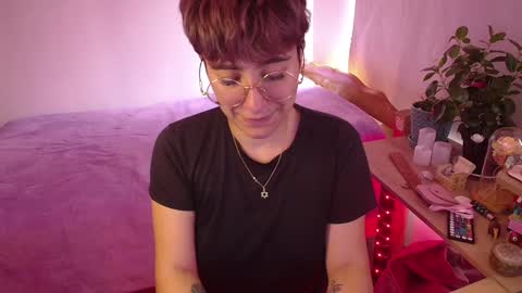 im MIA  -- MY OF is catsito3 online show from December 19, 2024, 6:01 pm