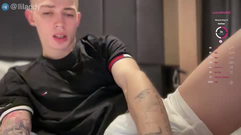 Snapshot of lil_addy chatting on November 5, 2025, 5:24 pm Addy online show from November 5, 2025, 5:24 pm