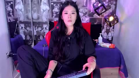 Lili Cey online show from September 18, 2025, 2:08 pm