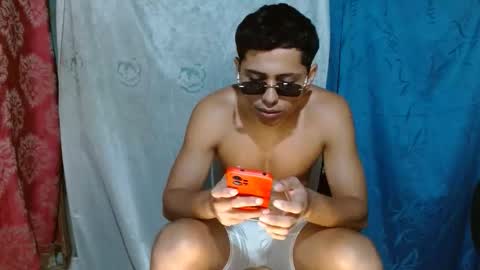 lil_condor_baby online show from October 14, 2025, 11:38 pm