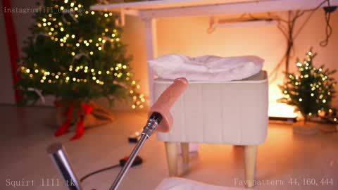 All my link in bio  sign up to support me        online show from December 22, 2024, 2:27 pm