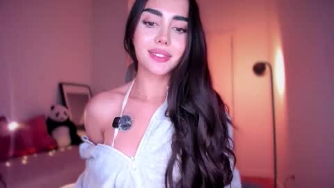 Gabriela online show from December 4, 2025, 7:44 pm