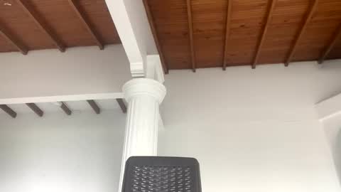 Lilith online show from November 8, 2025, 4:29 pm