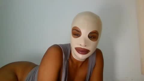 Snapshot of lil_ith chatting on April 30, 2026, 5:36 am Lilith online show from April 30, 2026, 5:36 am