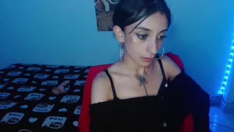Lisaa online show from February 20, 2025, 9:00 am