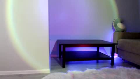 INST Lil happines s online show from March 4, 2025, 10:13 am