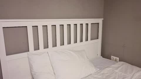 Snapshot of lil_tasty33 chatting on March 30, 2026, 11:39 pm Emma online show from March 30, 2026, 11:39 pm