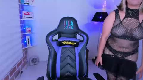 Snapshot of lila_jordan_ chatting on June 18, 2026, 5:50 pm Lila Jordan online show from June 18, 2026, 5:50 pm