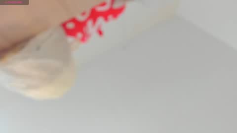 lila bailey  online show from January 3, 2025, 7:29 pm