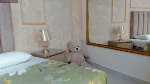 lila bailey  online show from January 7, 2025, 7:38 pm