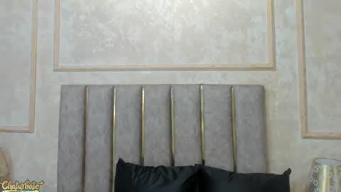 lila bailey  online show from September 28, 2025, 7:41 pm