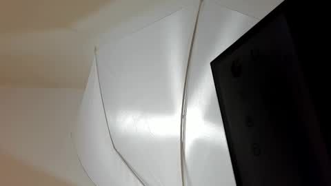 lila bailey  online show from October 9, 2025, 7:45 pm