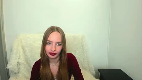 Snapshot of liladesire chatting on December 6, 2024, 12:38 pm LiliaDesire online show from December 6, 2024, 12:38 pm