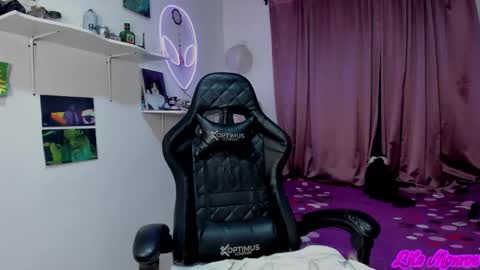 Snapshot of lilamonroe_ chatting on February 10, 2026, 6:28 am Lila 3 online show from February 10, 2026, 6:28 am