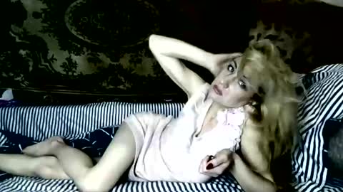 Snapshot of lilaniloverx chatting on January 12, 2026, 11:54 pm LilaniLoverx online show from January 12, 2026, 11:54 pm