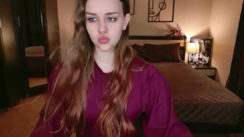 Snapshot of lilasparkling chatting on May 19, 2026, 7:26 am LilaSparkling online show from May 19, 2026, 7:26 am
