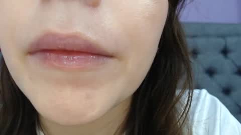 Lilasuni online show from December 20, 2024, 5:40 pm