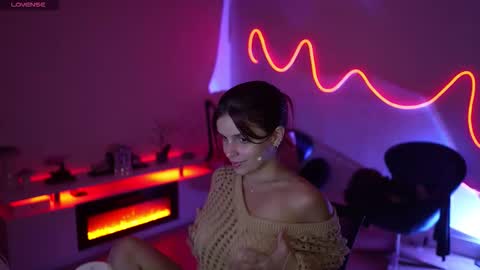 Rebecca online show from March 9, 2026, 4:27 am