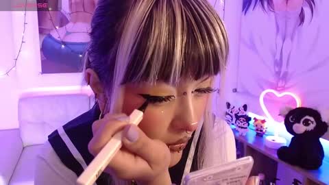 lilcandy19 online show from January 19, 2026, 12:20 pm