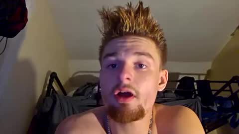 lildurke65 online show from December 3, 2025, 4:31 am