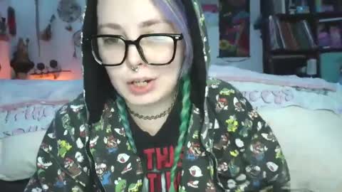 emily ryanson online show from December 12, 2024, 9:04 pm