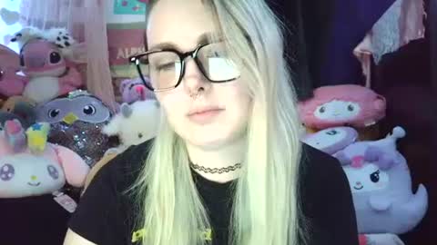 emily ryanson online show from February 5, 2025, 8:35 pm