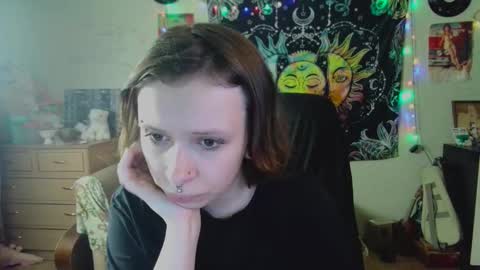 Lil online show from September 11, 2025, 8:58 am