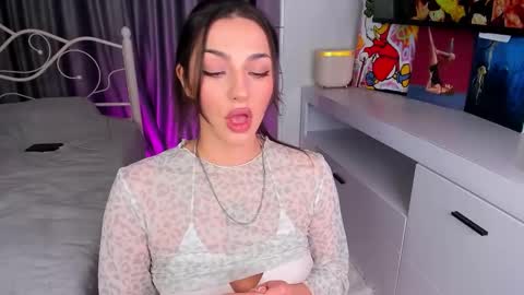 Snapshot of lilflexxy chatting on November 30, 2025, 5:17 pm lilflexxy online show from November 30, 2025, 5:17 pm