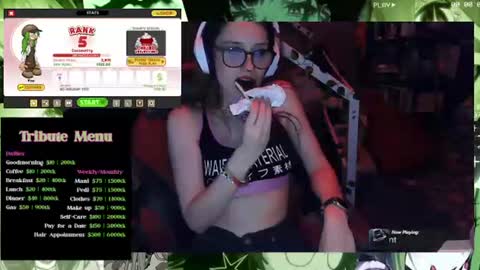Snapshot of lilgoddessfae chatting on June 10, 2026, 4:45 am Stoni Fae online show from June 10, 2026, 4:45 am