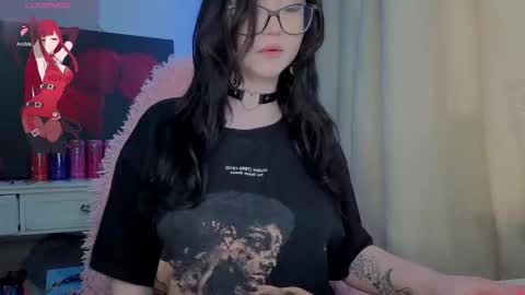 Nika and Lori online show from March 22, 2026, 5:44 am