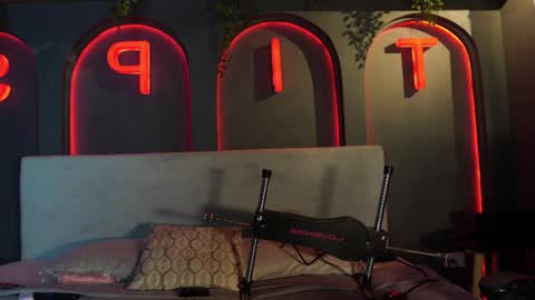 Snapshot of lili_cox chatting on February 4, 2026, 1:50 pm Lili online show from February 4, 2026, 1:50 pm