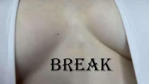 Lilli  follow me kiss online show from July 28, 2026, 2:13 pm