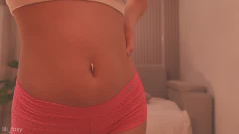 Snapshot of lili_foxy chatting on June 13, 2026, 2:48 pm lili online show from June 13, 2026, 2:48 pm