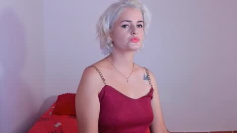 Snapshot of lili_latina47 chatting on October 5, 2025, 4:27 pm Lili online show from October 5, 2025, 4:27 pm