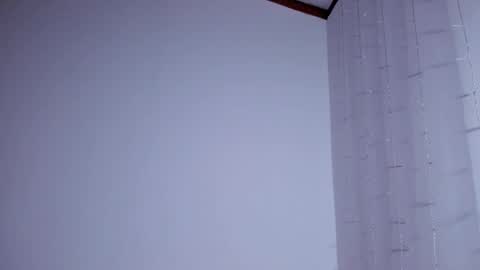 Snapshot of lili_latina47 chatting on October 17, 2025, 8:33 pm Lili online show from October 17, 2025, 8:33 pm