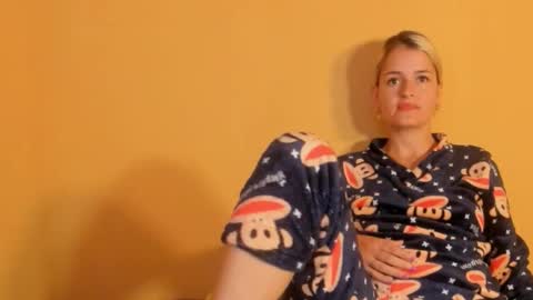 Lili online show from January 8, 2026, 9:50 pm