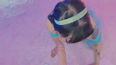 Lili online show from October 31, 2025, 3:13 pm