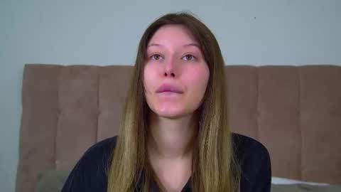 Mia online show from February 24, 2026, 6:22 am