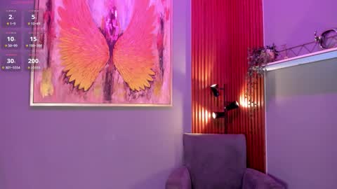 Snapshot of lilian_vergara chatting on October 22, 2025, 7:46 pm holis soy lily chang no olvides el pulgar arriba es muy importante para mi 3 independent model online show from October 22, 2025, 7:46 pm