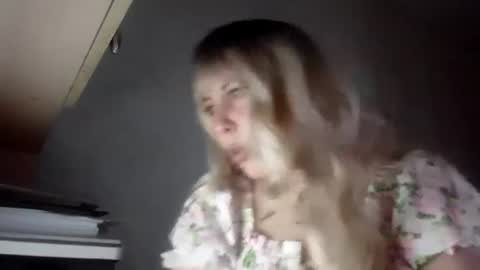 Snapshot of liliana_charm chatting on July 15, 2026, 6:57 pm Liliana online show from July 15, 2026, 6:57 pm